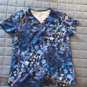 Koi Scrub Top - LIGHTWEIGHT PERFECT FOR SUMMER